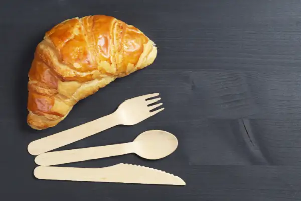 wooden cutlery