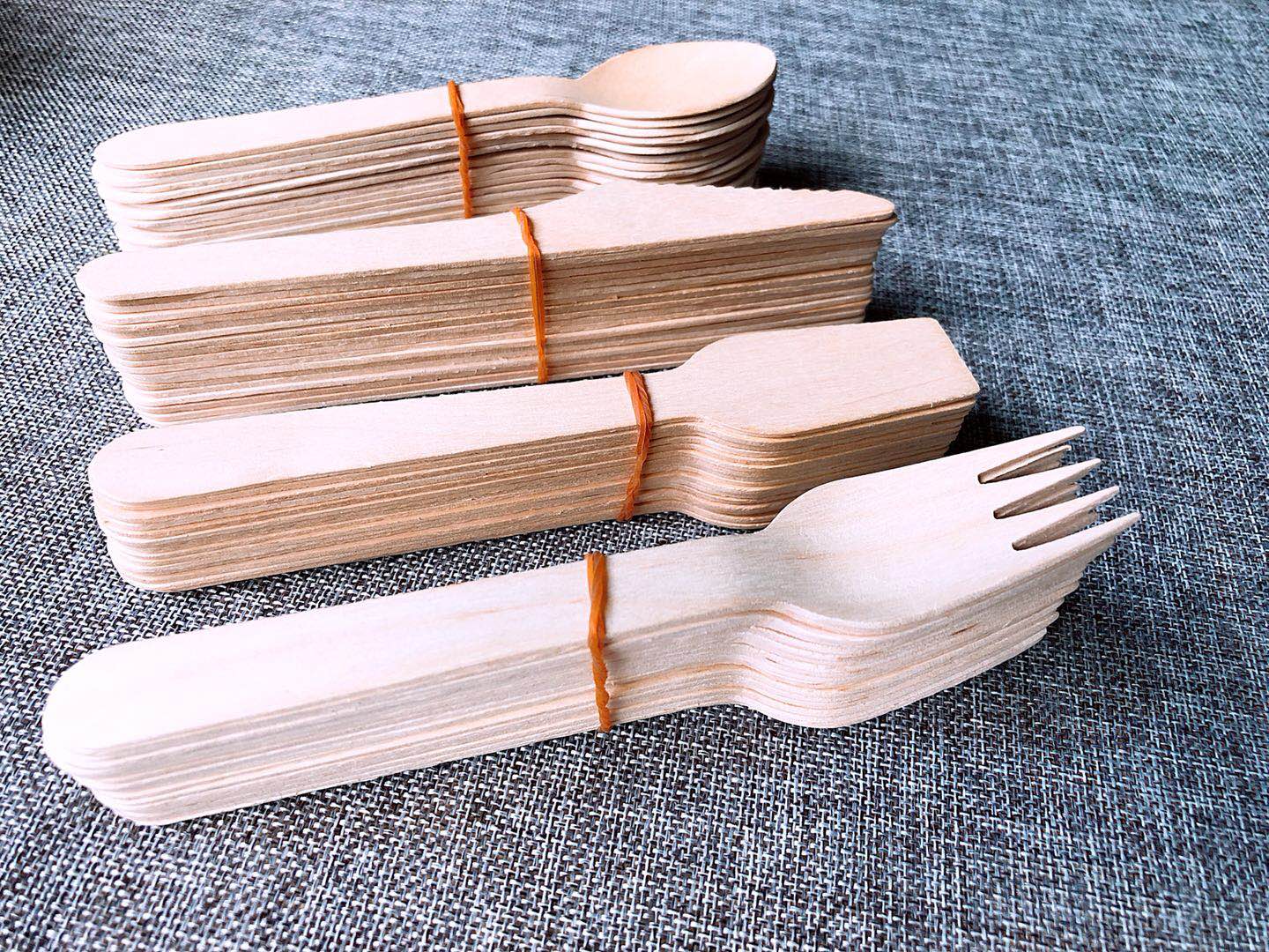 Is wooden cutlery safe